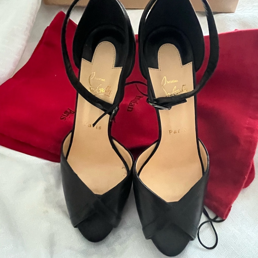 Christian Louboutin Very Cathy Heels